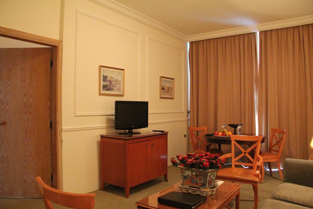 Napoleon Hotel Beirute Exterior foto