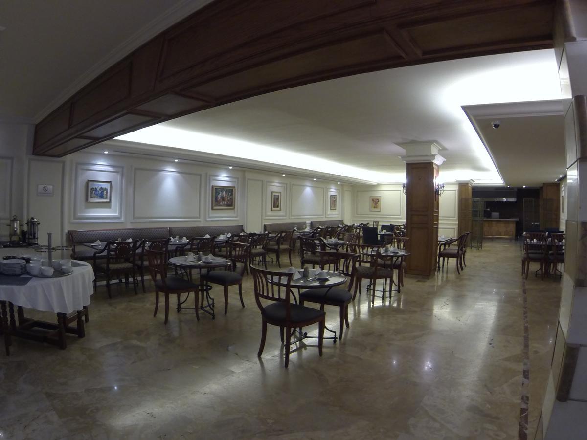 Napoleon Hotel Beirute Exterior foto